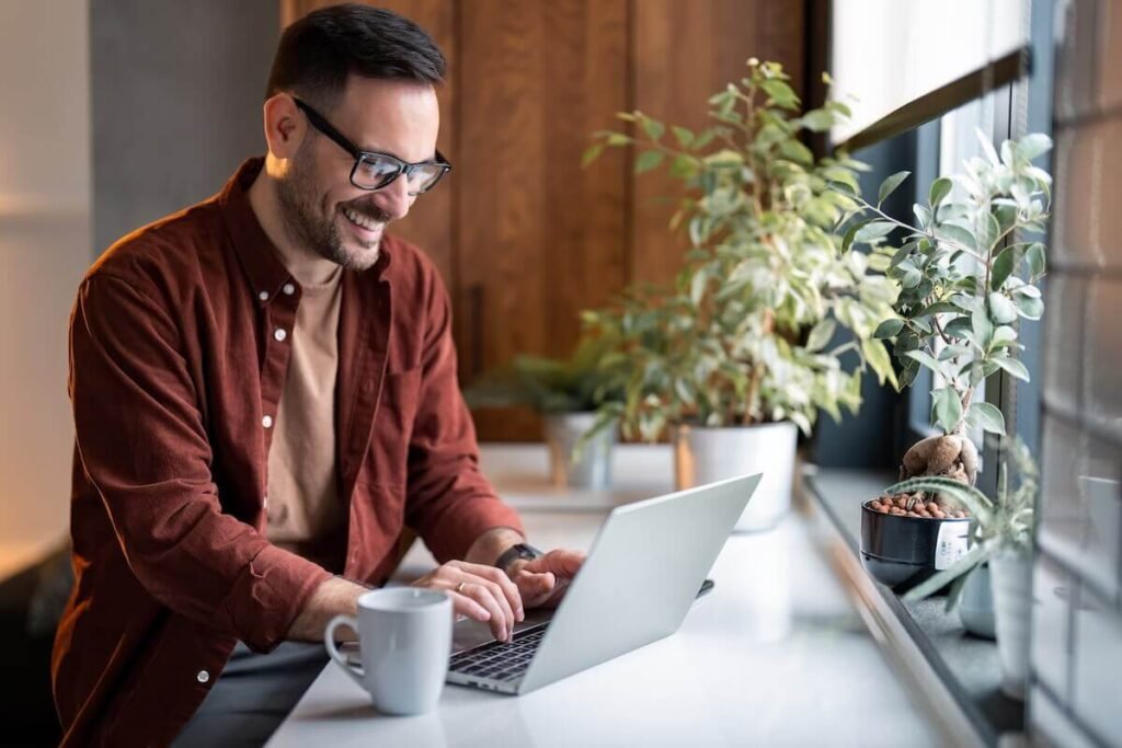 Breaking Borders: Your Complete Guide to Starting an LLC in the USA as a Foreigner Breaking Borders: Your Complete Guide to Starting an LLC in the USA as a Foreigner